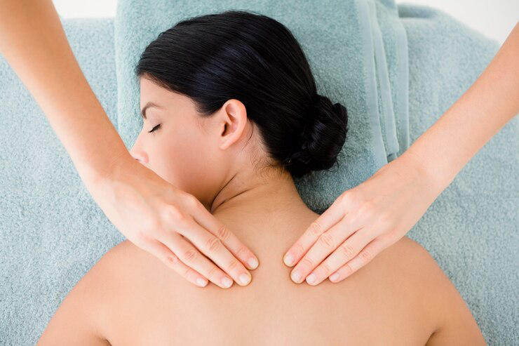 Back & Shoulder Massage in Dubai at Home